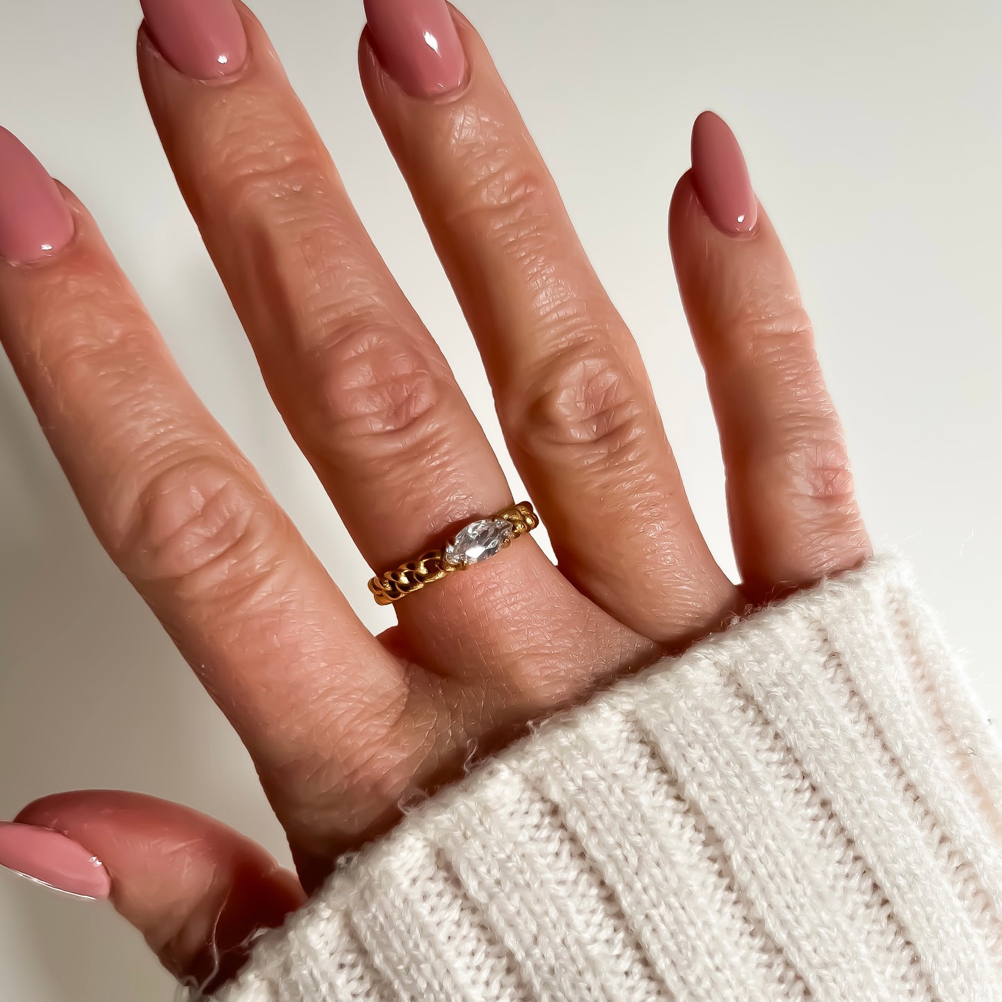 Eve Ring