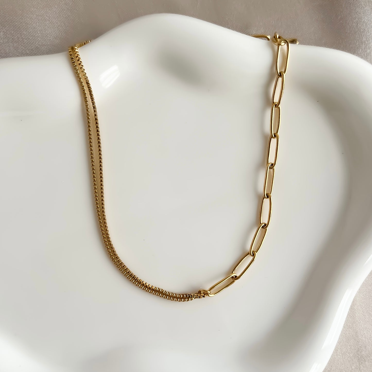 Sasha Choker Necklace