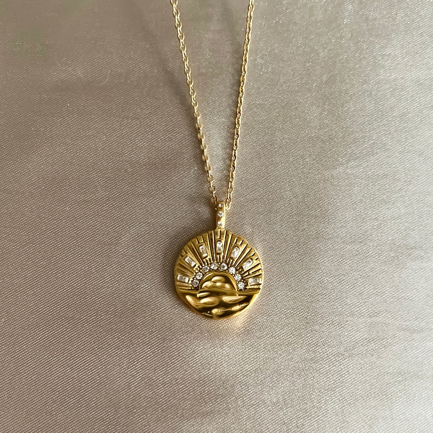 Skye Necklace