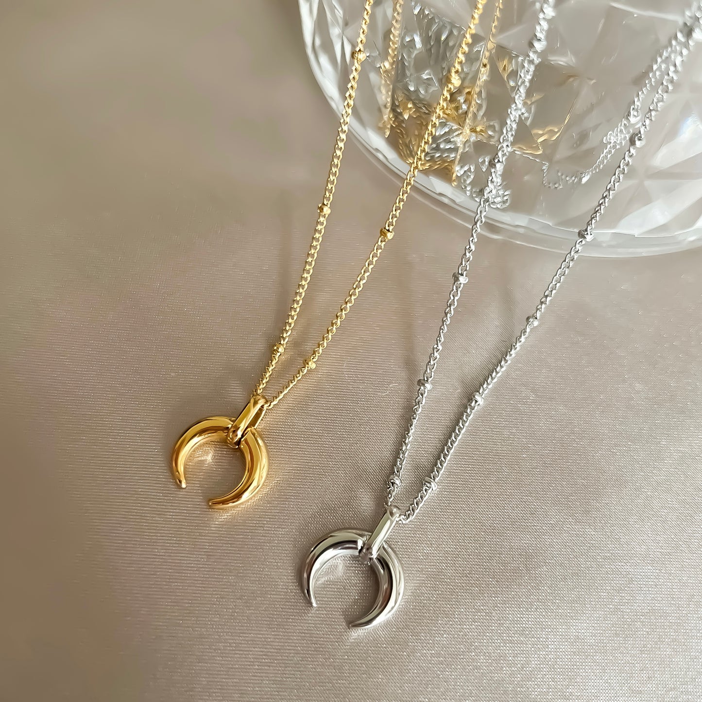 Luna Necklace