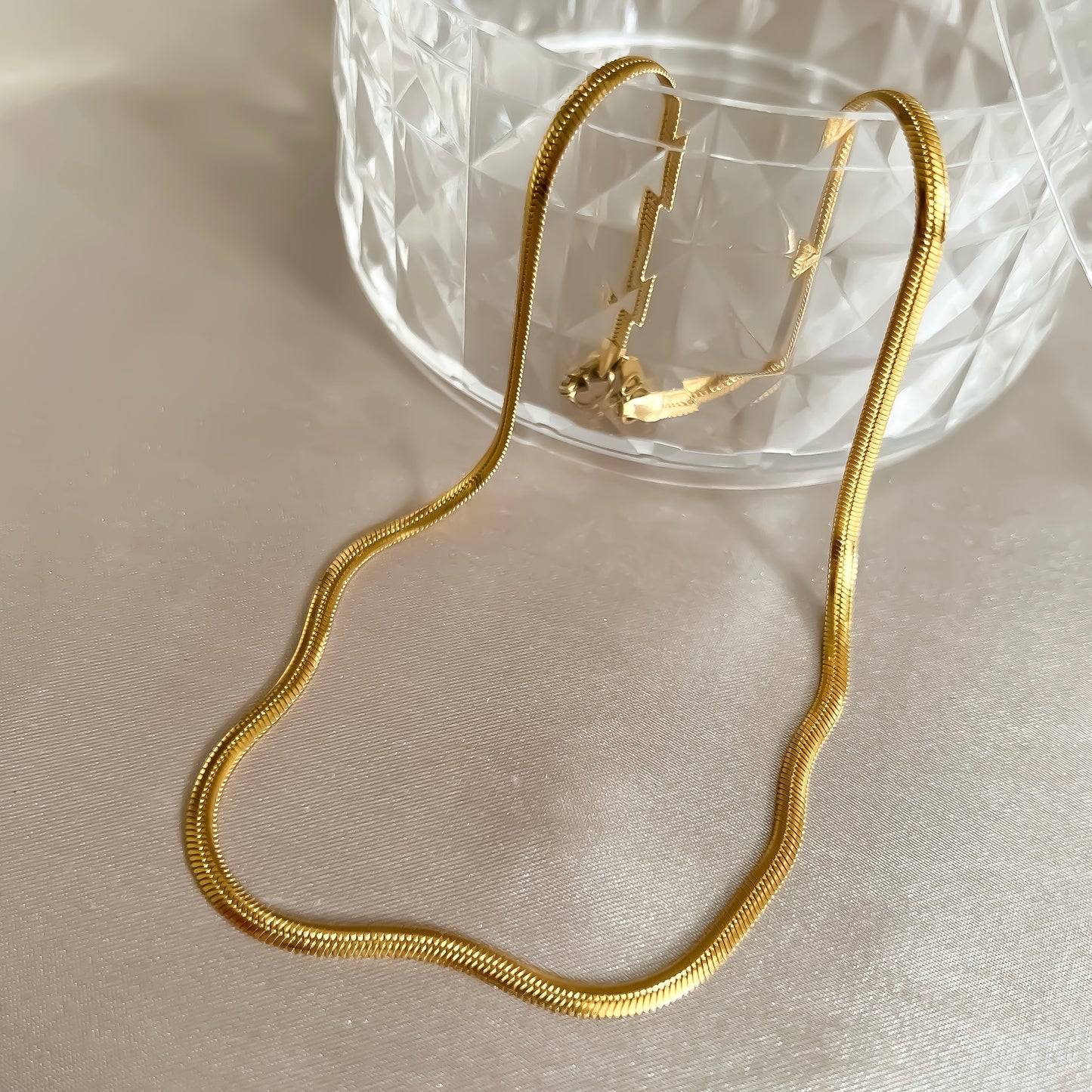 Eliana Chain