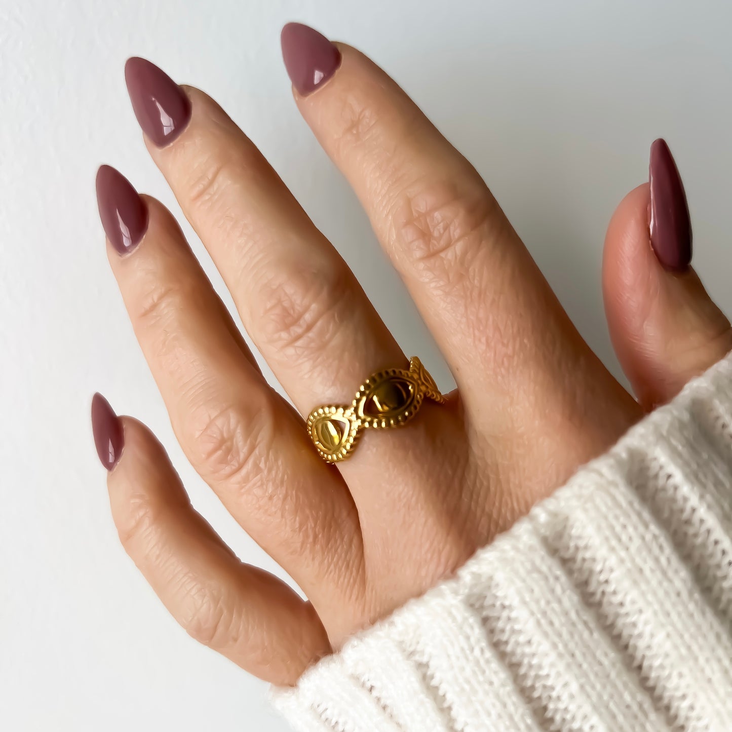 Eye Ring