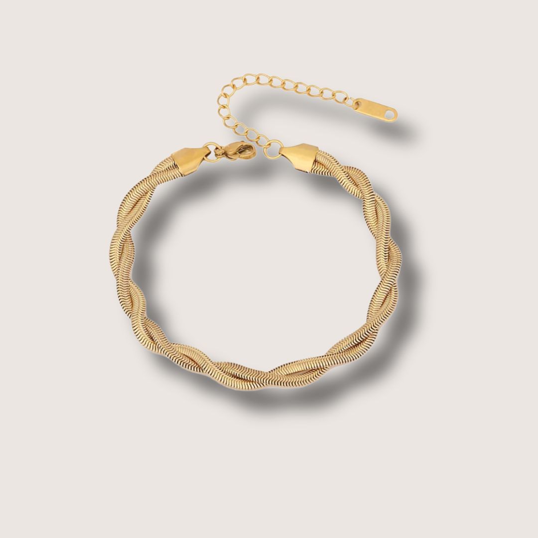 Twisted Larissa Bracelet