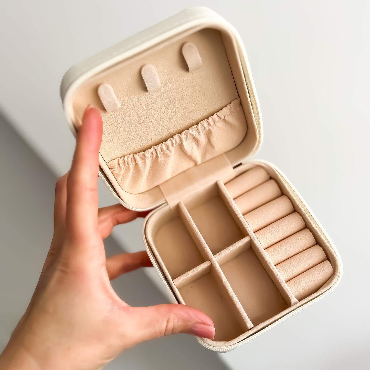 Compact Jewellery Travel Case