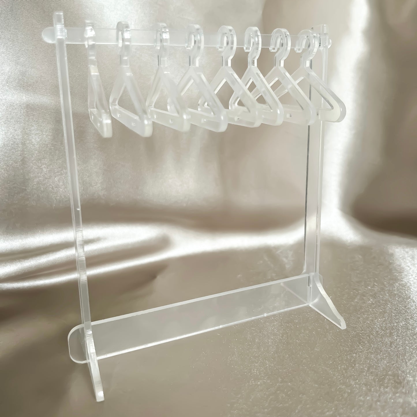 Mini Stand & Hangers