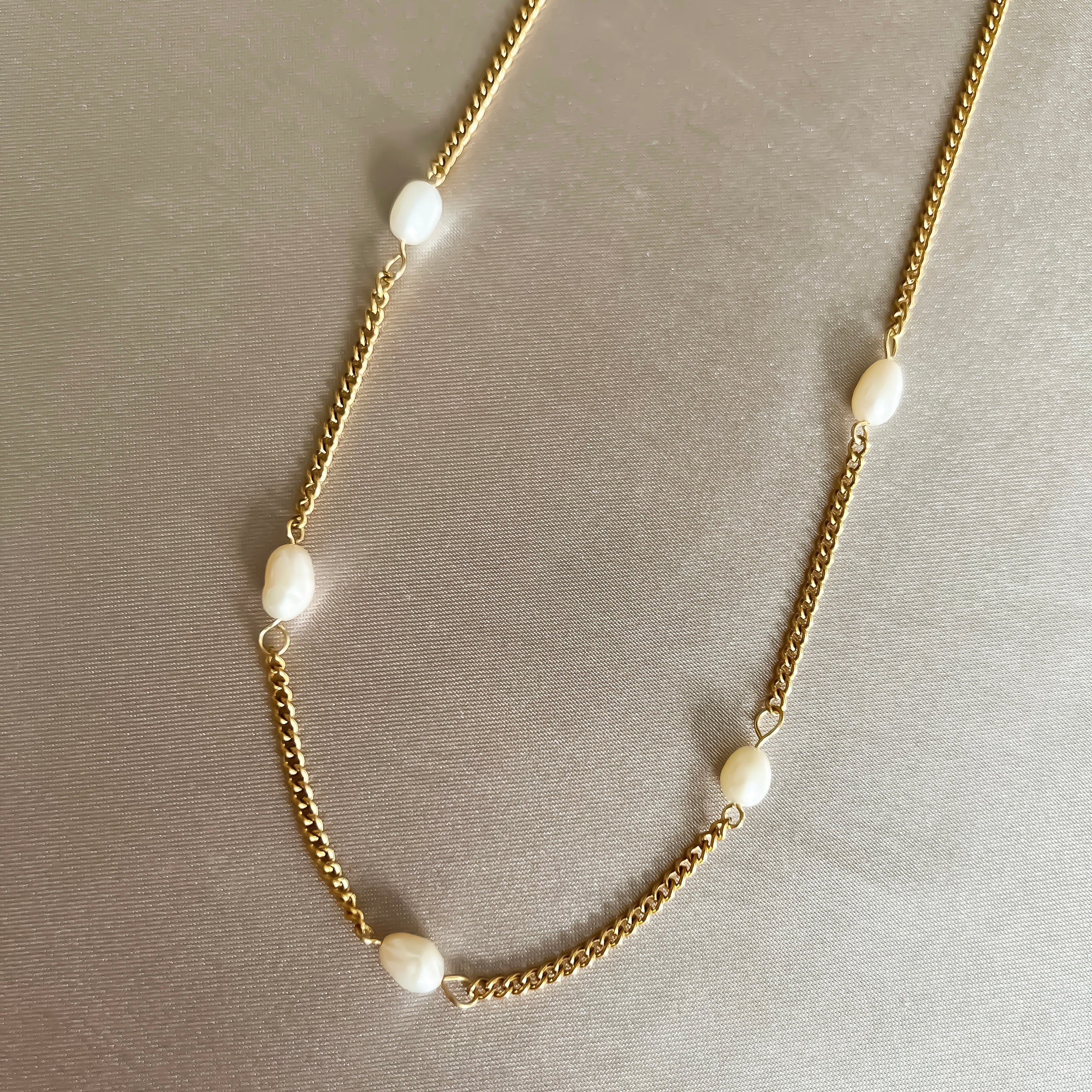 Lucy Pearl Necklace