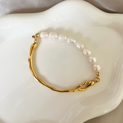 Pearl Bracelet