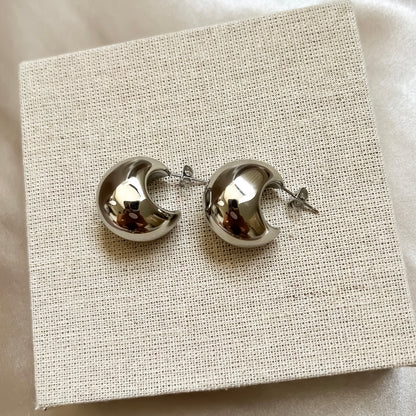 Carrie Earrings