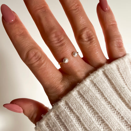 Pearly Ring