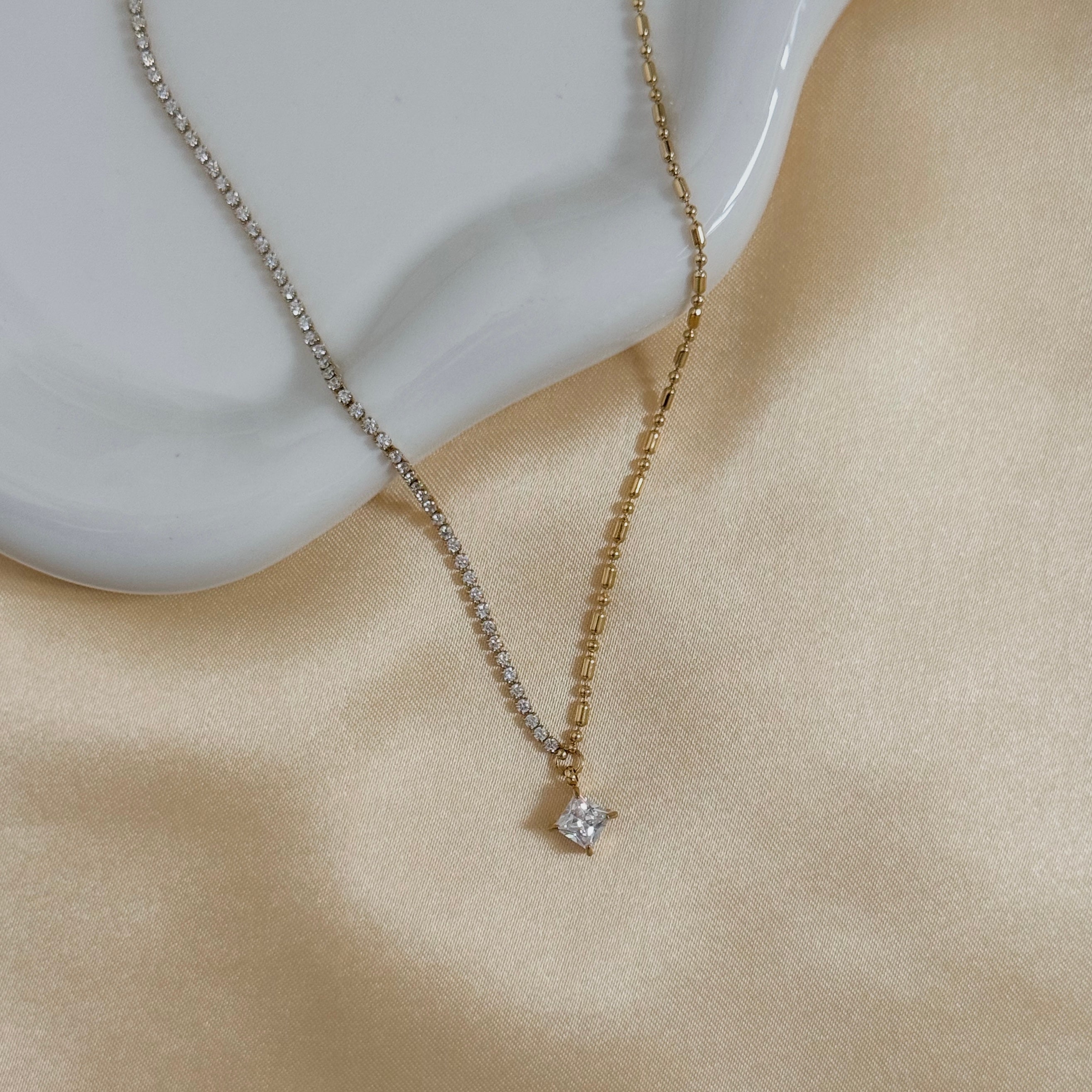 Jasmine Necklace