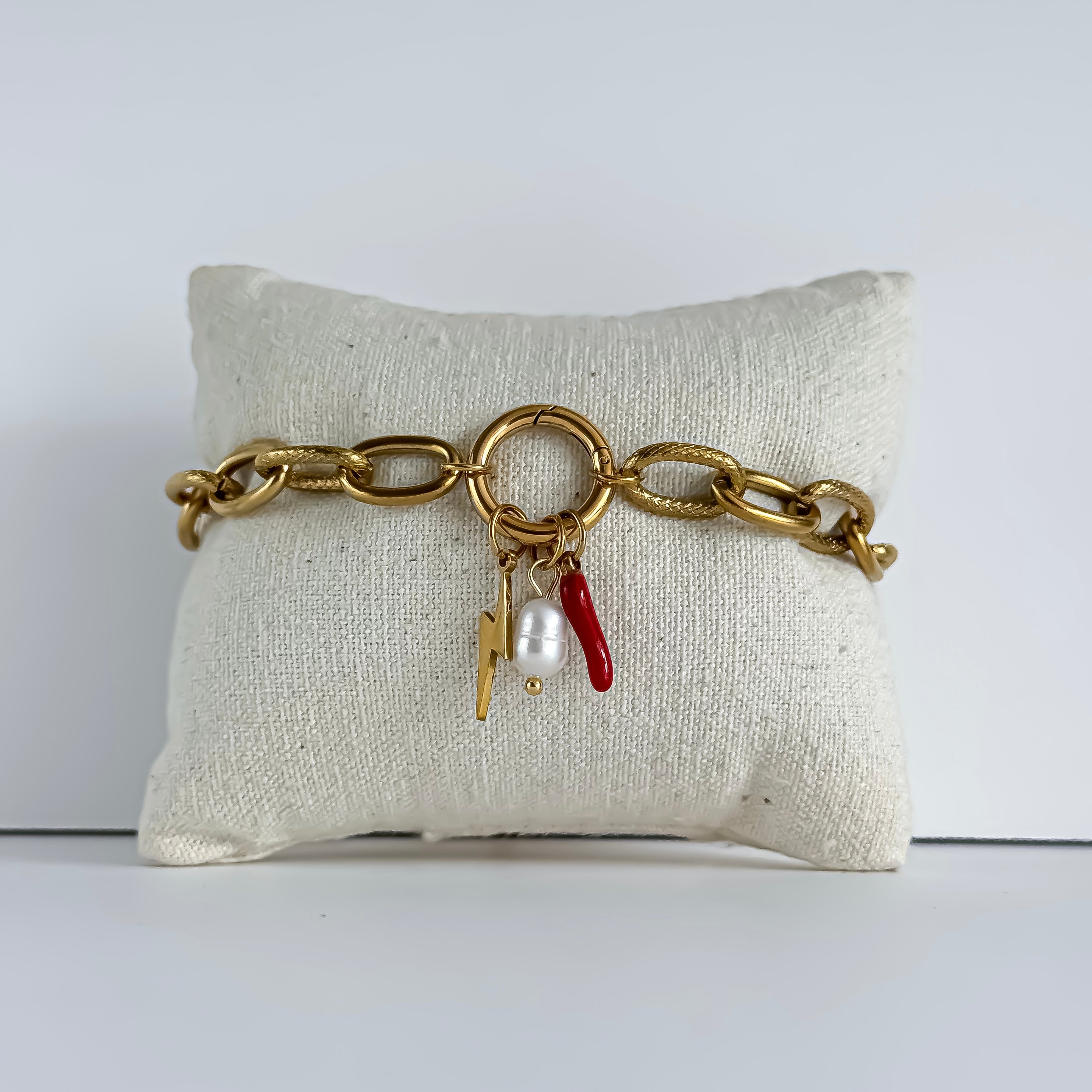 Chunky Carabiner Bracelet