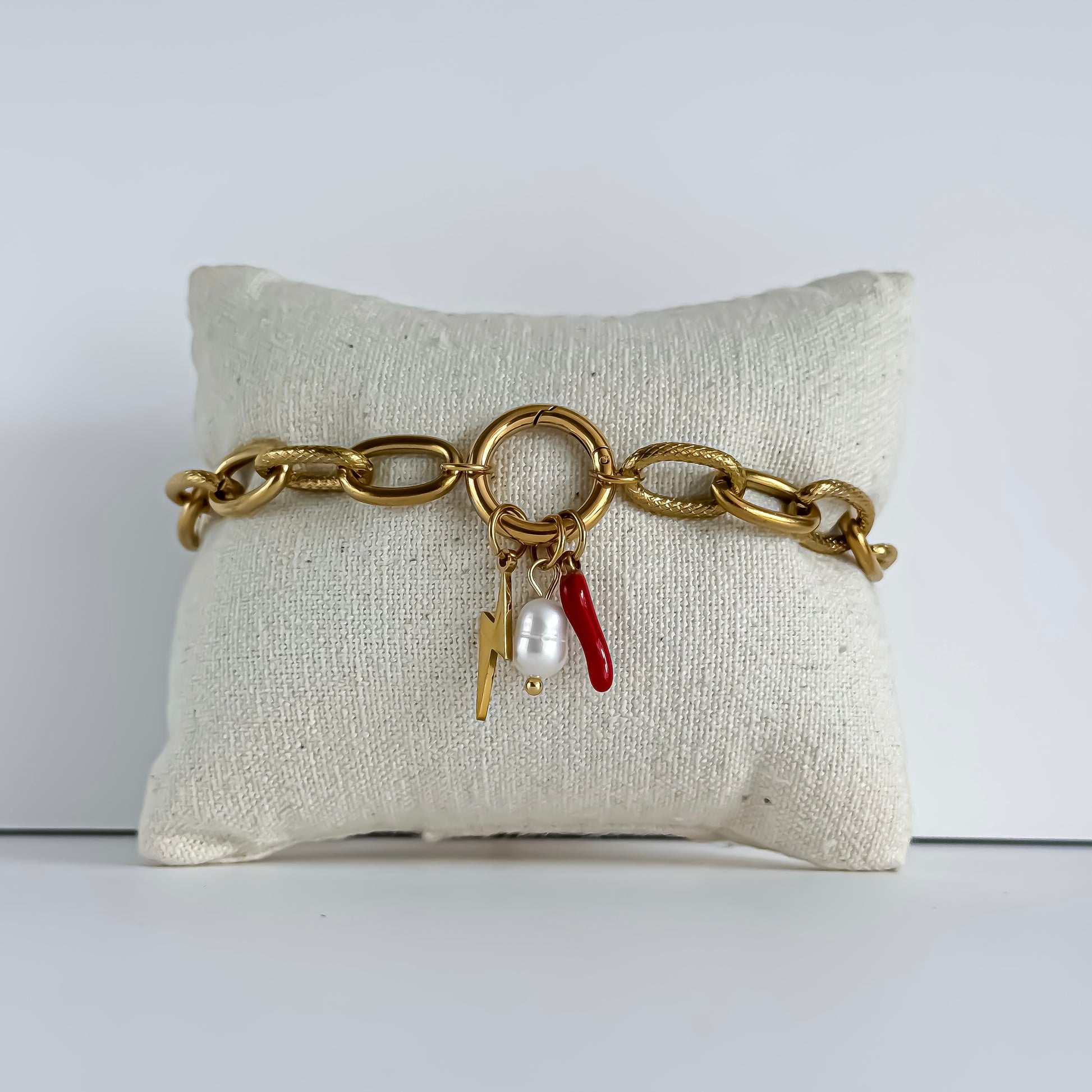 Chunky Carabiner Bracelet