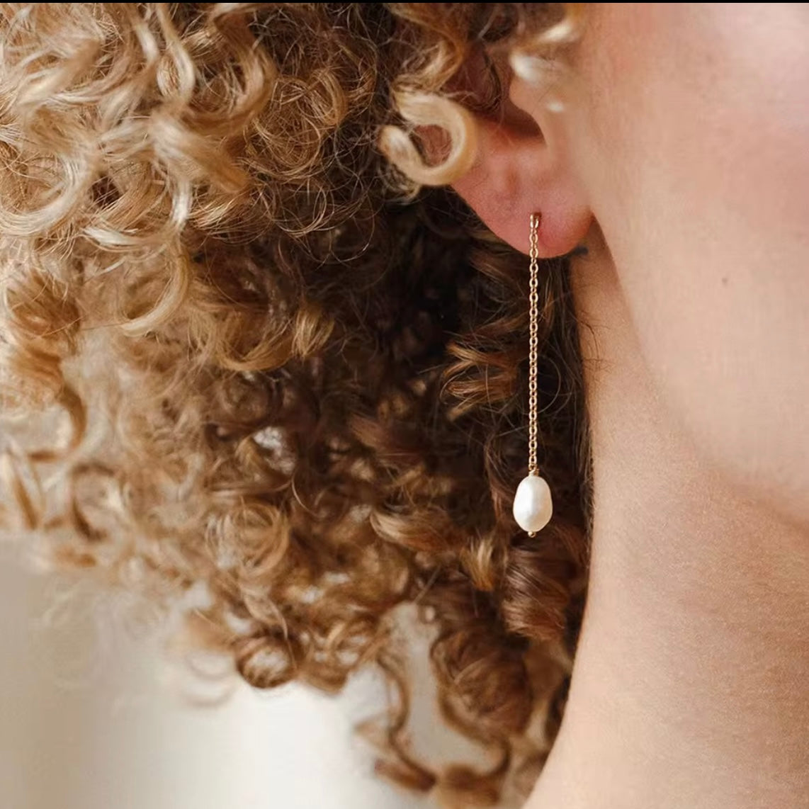 Ellie Pearl Drop Earrings