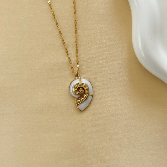 Shell Necklace