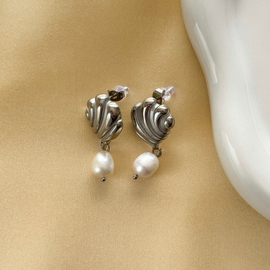 Shell Pearl Drop Earrings