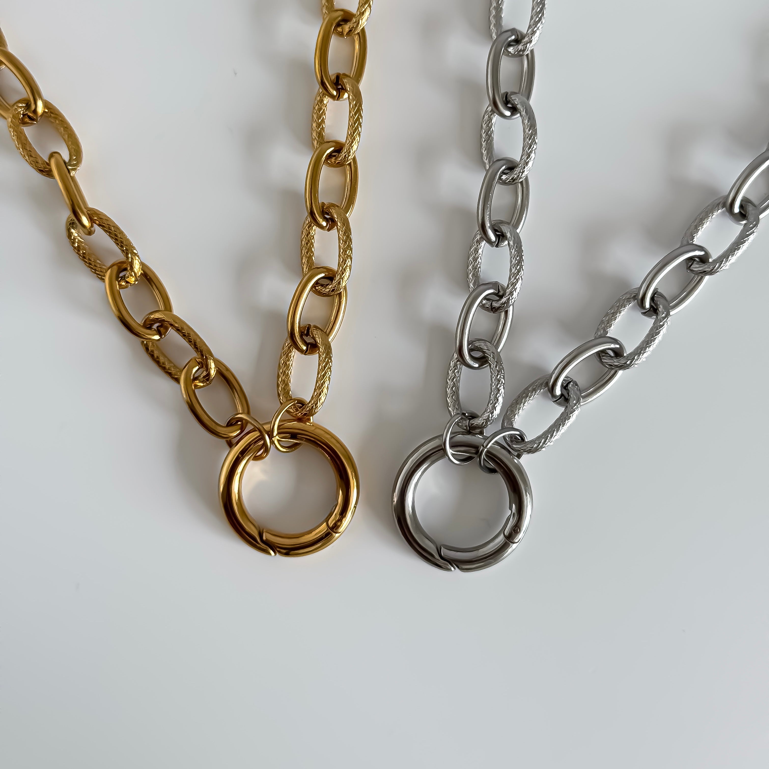 Chunky Carabiner Chain