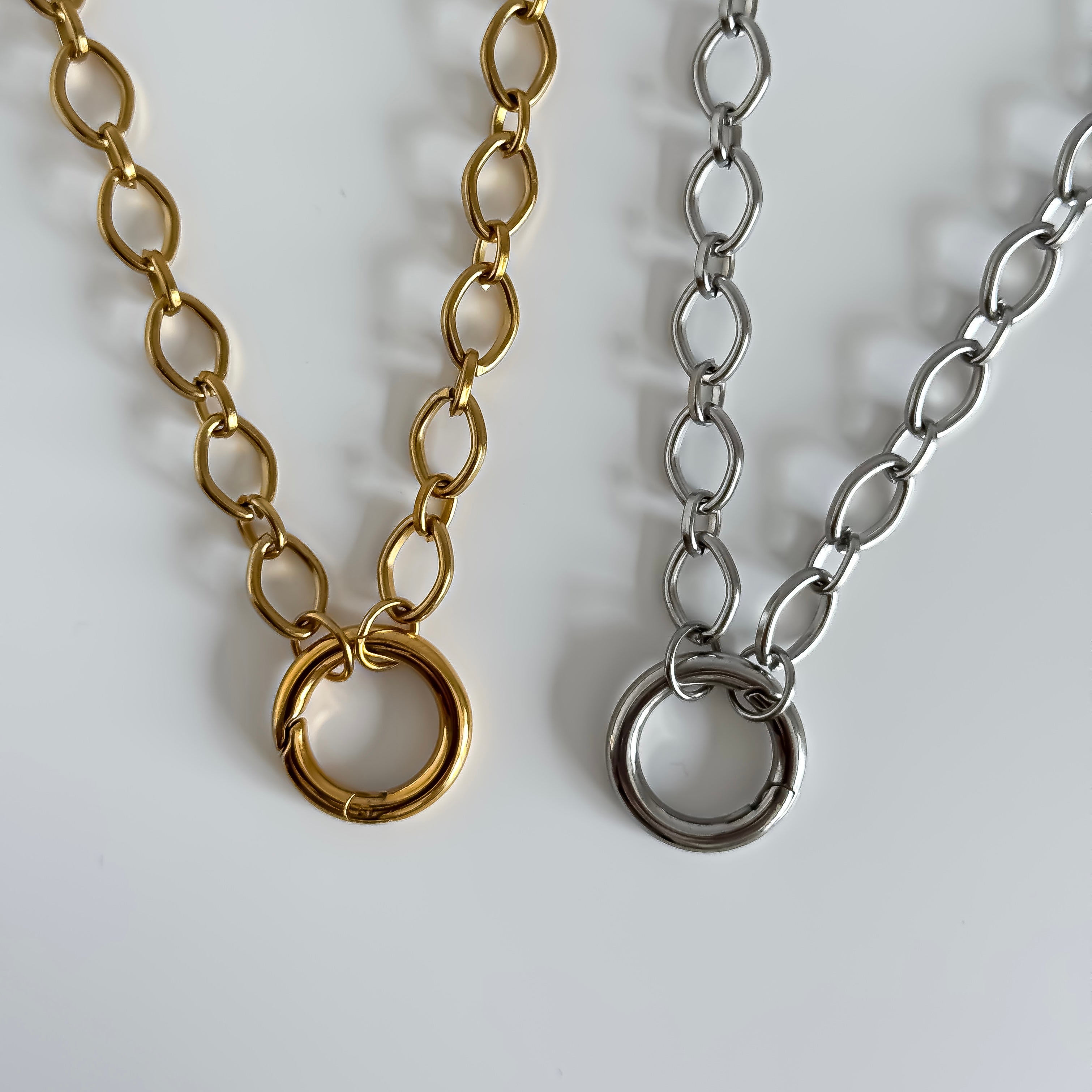 Oval Carabiner Chain