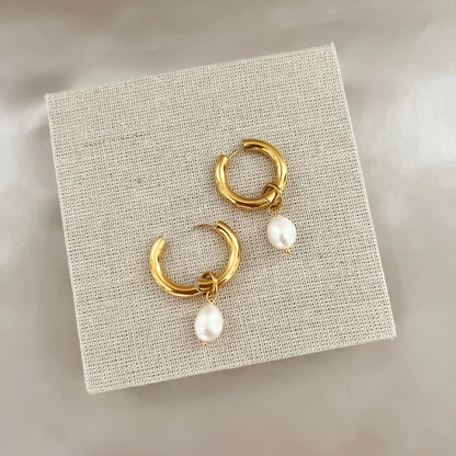 Helen Pearl Hoop Earrings